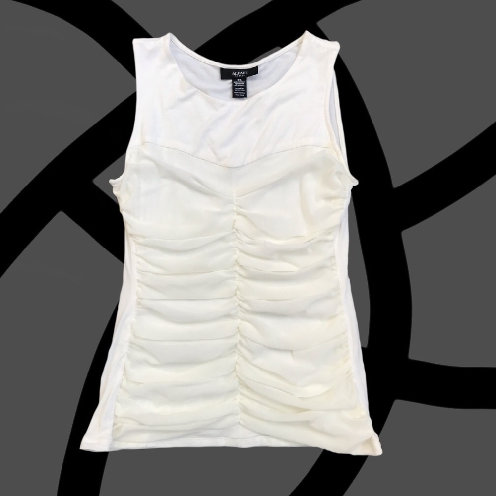 Womens petite small sleeveless top